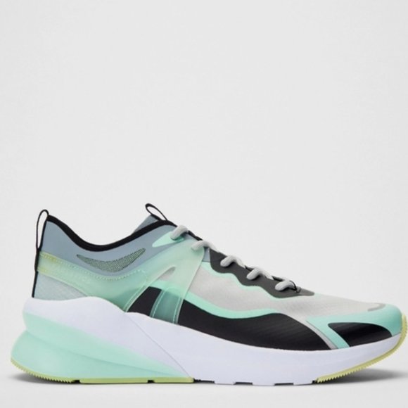 FABLETICS| Cheviot Performance Sneaker - Picture 4 of 6